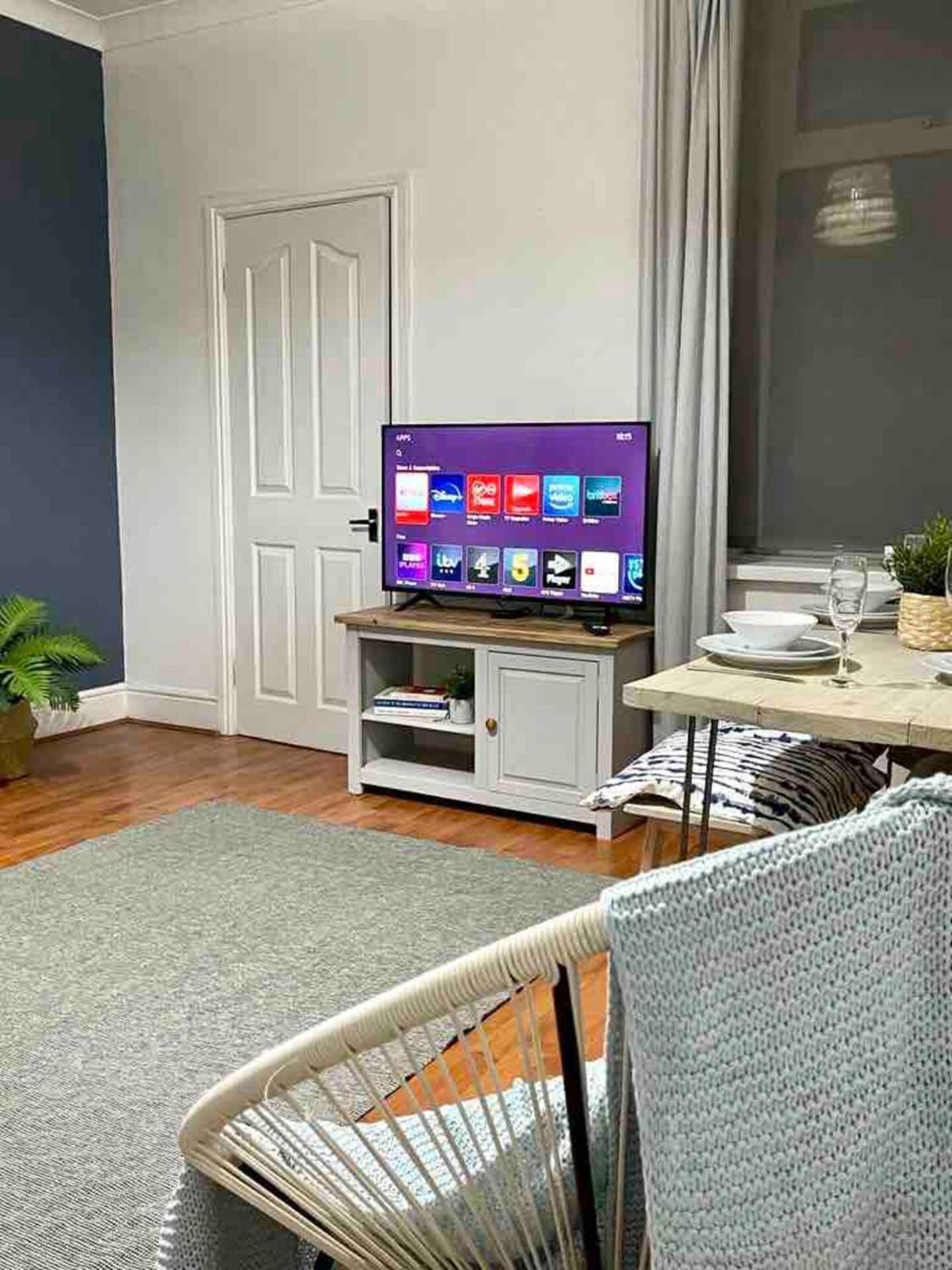 Gorgeous Spacious 2 Bedroom Home 10 Mins To City Gateshead Dış mekan fotoğraf